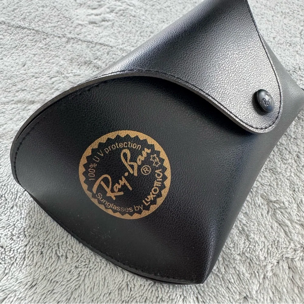 Ray-Ban‎ Black Leather Sunglasses Case with Cleaning Cloth Snap Closure NWOT